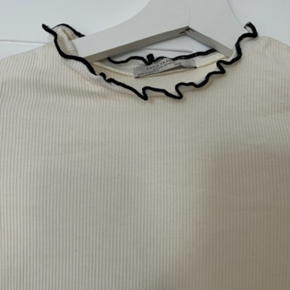 ZARA - Long sleeve, cropped  t-shirt - New without tag - Picture 4 of 6